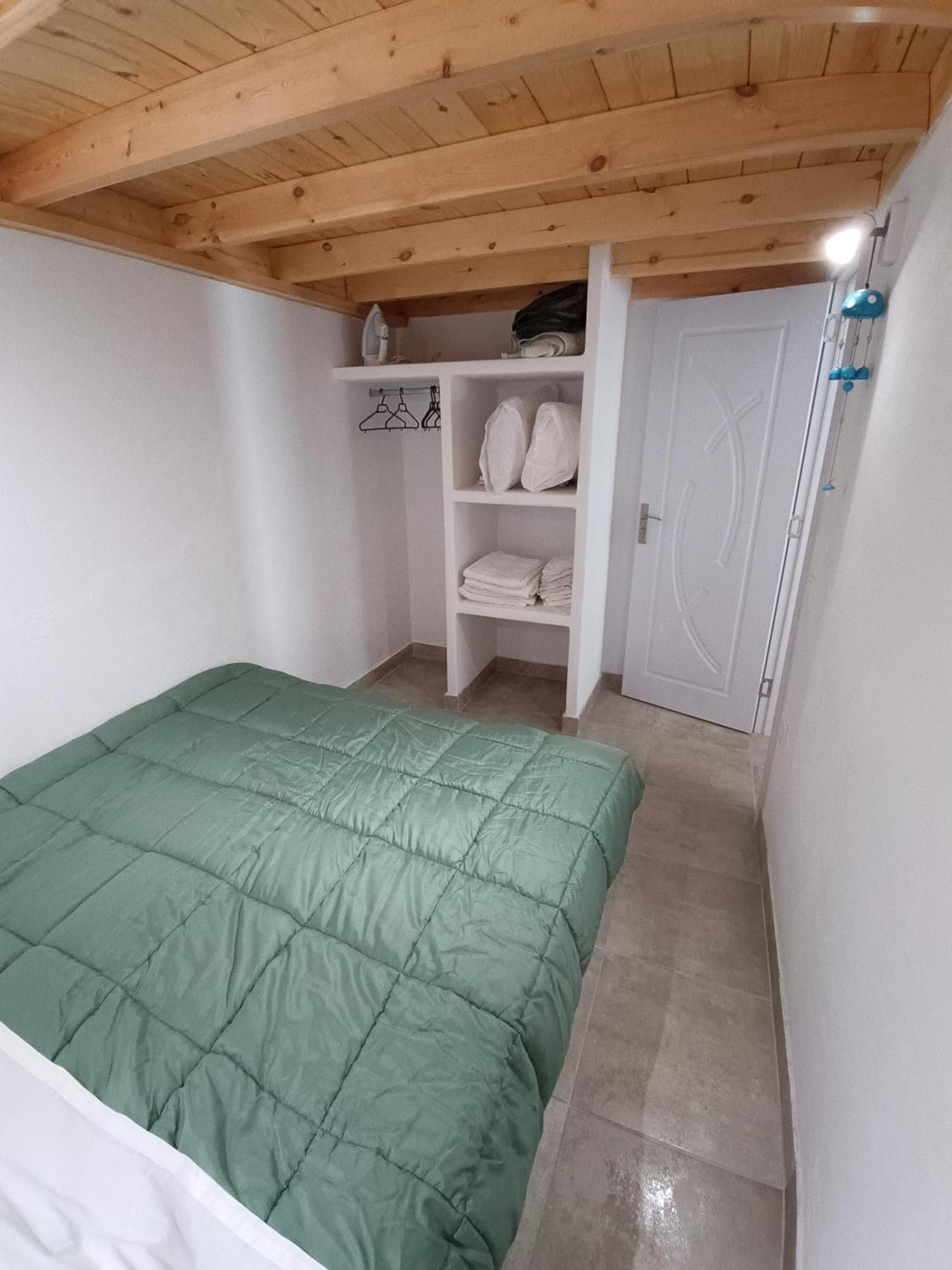 Tinos Youth Apartment Εξωτερικό φωτογραφία